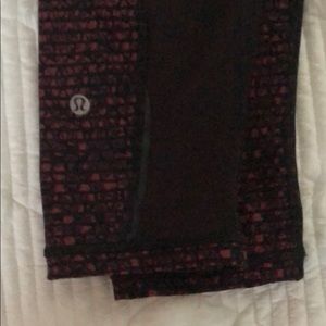 Lululemon outrun 17” crops